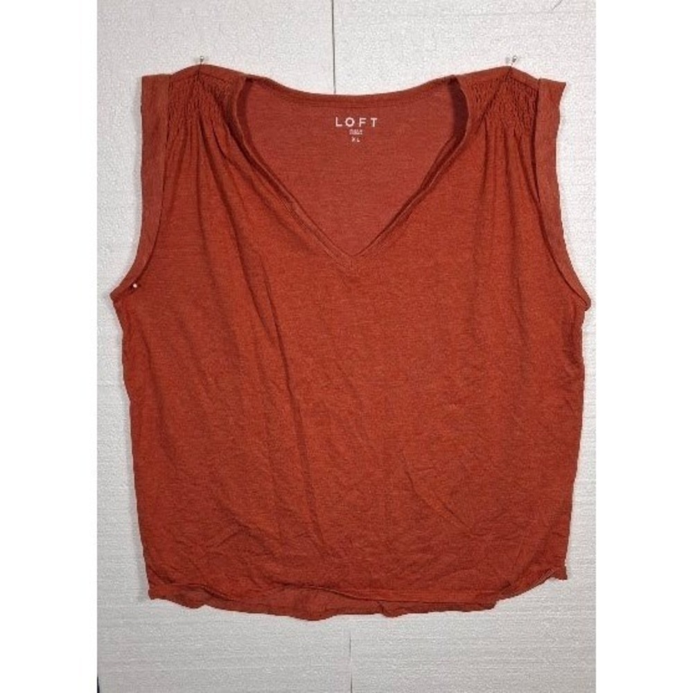 LOFT Womens XL Rust Orange V-Neck Sleeveless Knit Top Smocked Shoulder Heathered